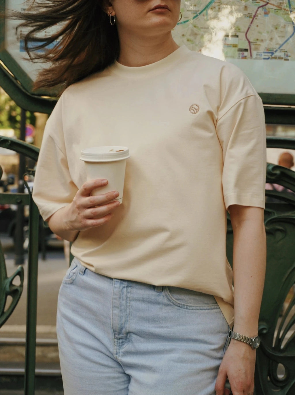 Le T-shirt Unisexe · Crème - T-Shirt - Ethos Next