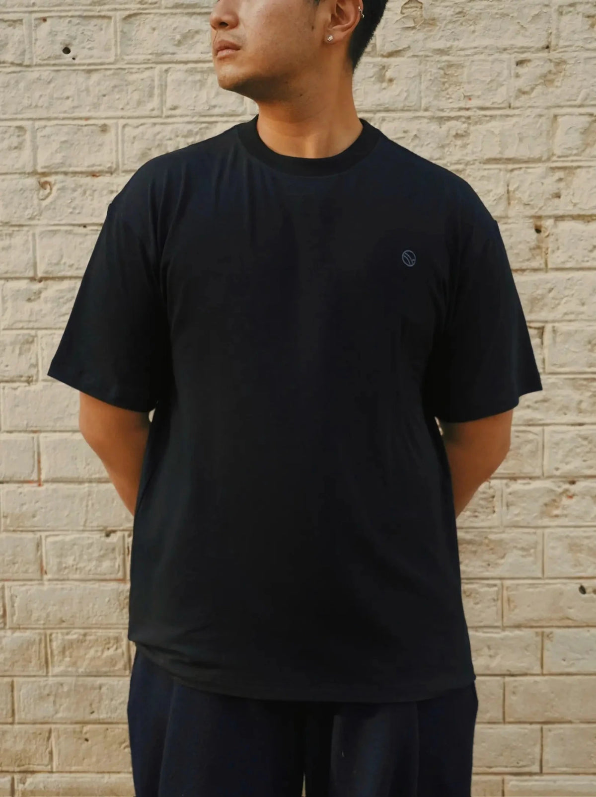 Le T-shirt Unisexe · Noir - T-Shirt - Ethos Next